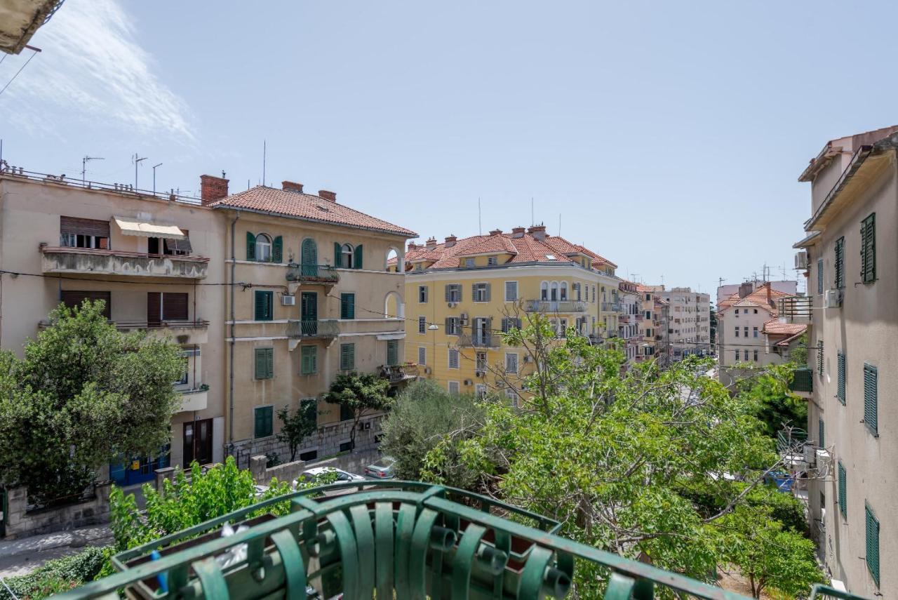 Apartment Pape Split Extérieur photo