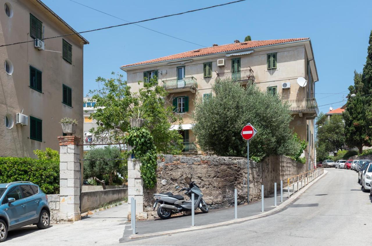 Apartment Pape Split Extérieur photo
